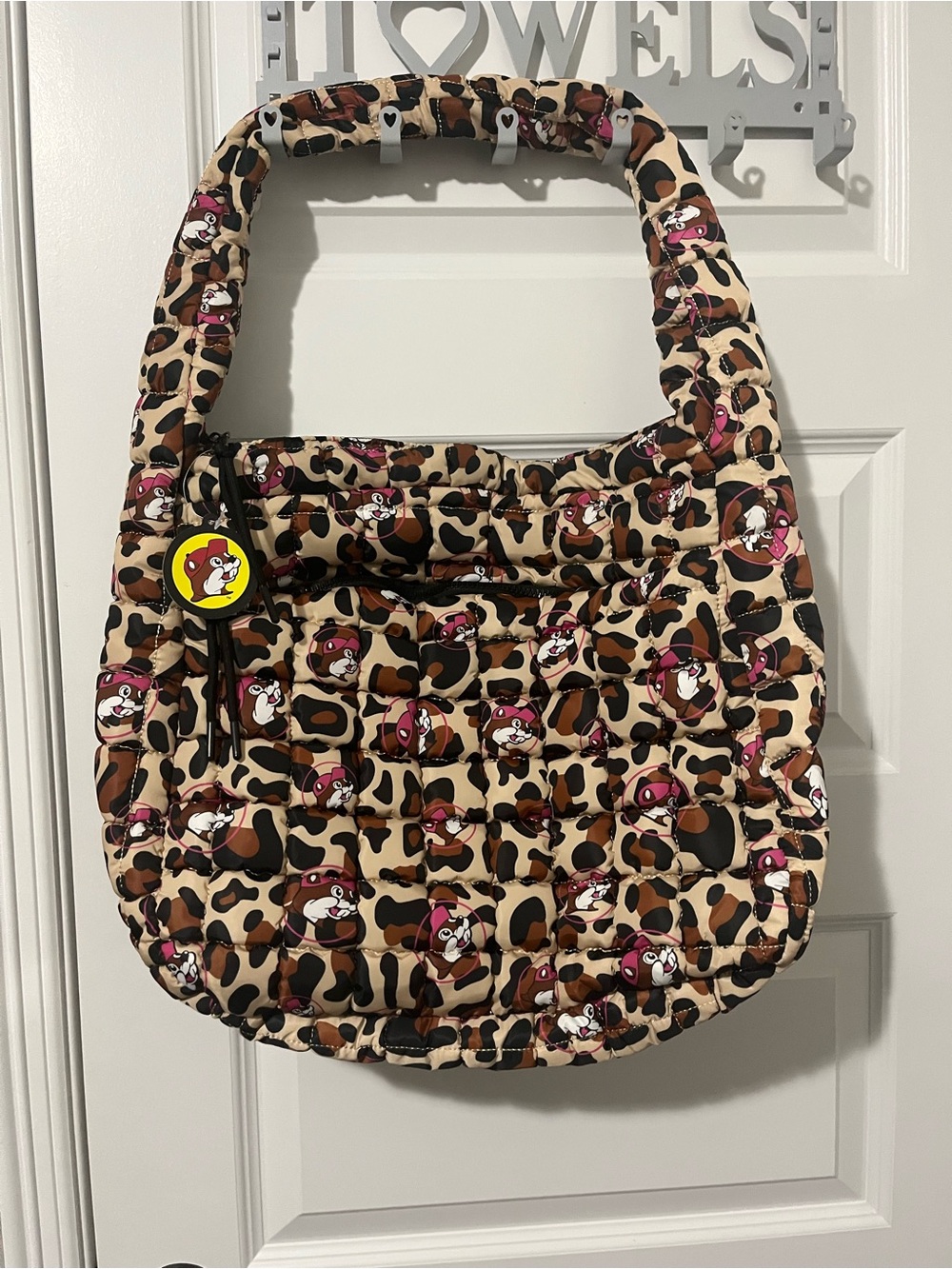Buc-ee’s Puffy Quilted Tote Bag - Leopard/Pink (NWT) - Picture 3 of 3